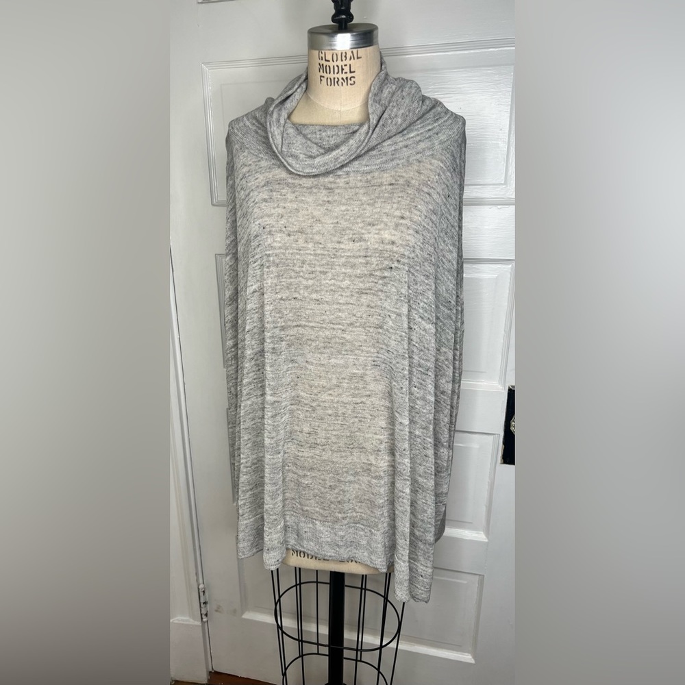 Talbots Medium Linen Marled Poncho Sweater Turtleneck Spacedye